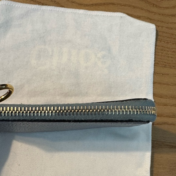 Chloe Alphabet Wallet in Grained Leather - Picture 7 of 16